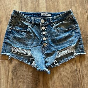 Refuge Button Up Shorts Size 2